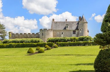 LIGNIERE-DE-TOURAINE-Château de Fontenay_exterieur