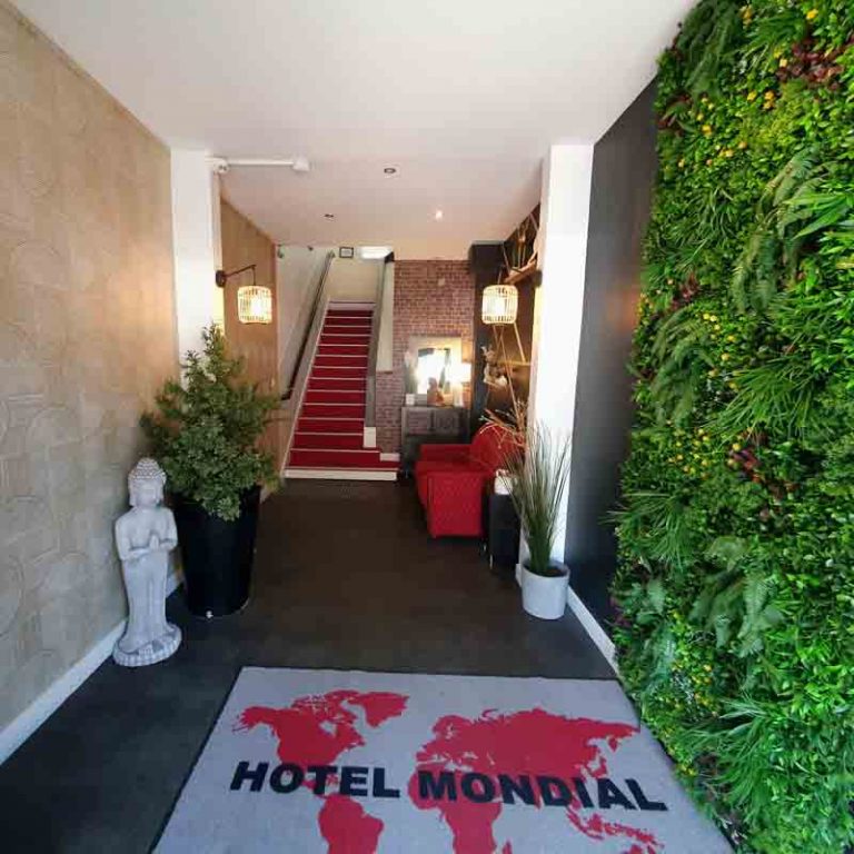 Hôtel Mondial-3