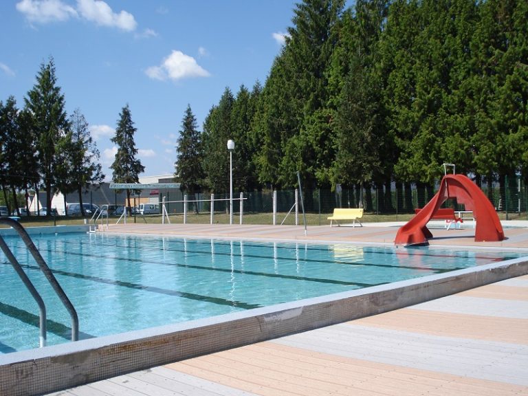 Piscine municipale de Genillé-1